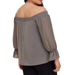 Torrid Chiffon Top 4X Gray Off Shoulder Chic Classic Neutral Feminine Dainty 80s